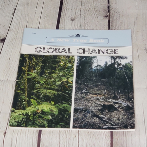 A New True Book Bundle 4 - Picture 5 of 6